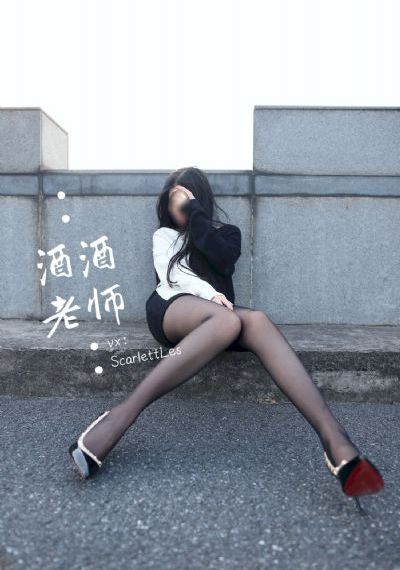 亲嘴扒胸摸屁股激烈网站免费下载_1080P免费在线观看