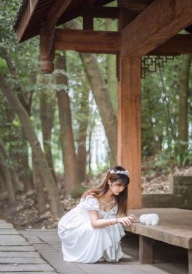 乡村女教师三级在线播放_BD英语天堂在线