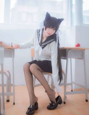 女神的露天咖啡厅_手机免费观看