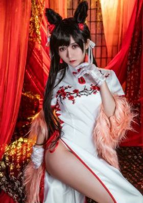 冲田杏梨办公室系列在线播放_十万网红美女美酱